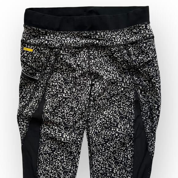 Lole Women's Black & Gray Geometric Sheer Side Activewear 7/8 Leggings Size S - Picture 8 of 13